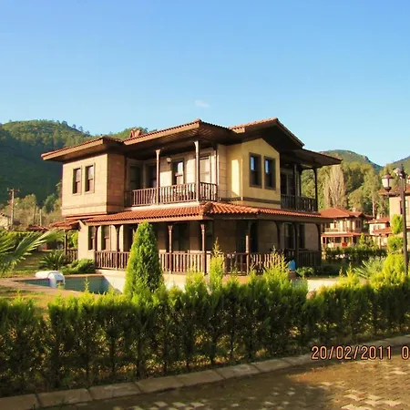 Karia Holiday Villas 2 Tatil Evi